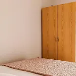 Daire 1 Bedroom Stunning In *