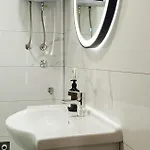 Daire 1 Bedroom Stunning In Vir